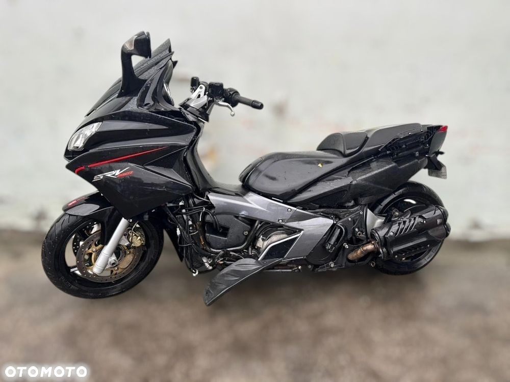 Aprilia SRV 850 - 5