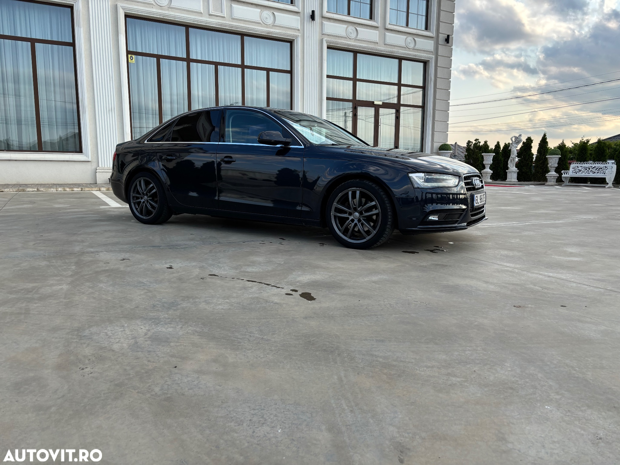 Audi A4 - 5