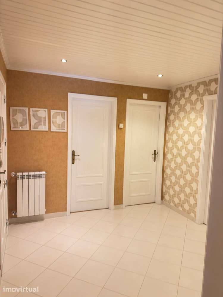 Apartamento T2 em São Francisco - Grande imagem: 2/11