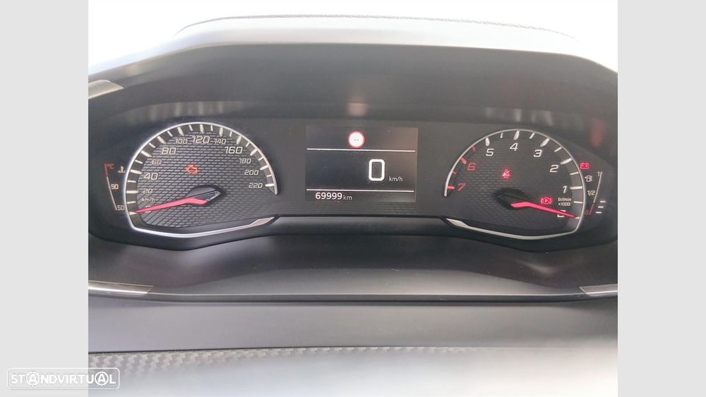 Peugeot 208 1.2 PureTech Active Pack — fotografia 14