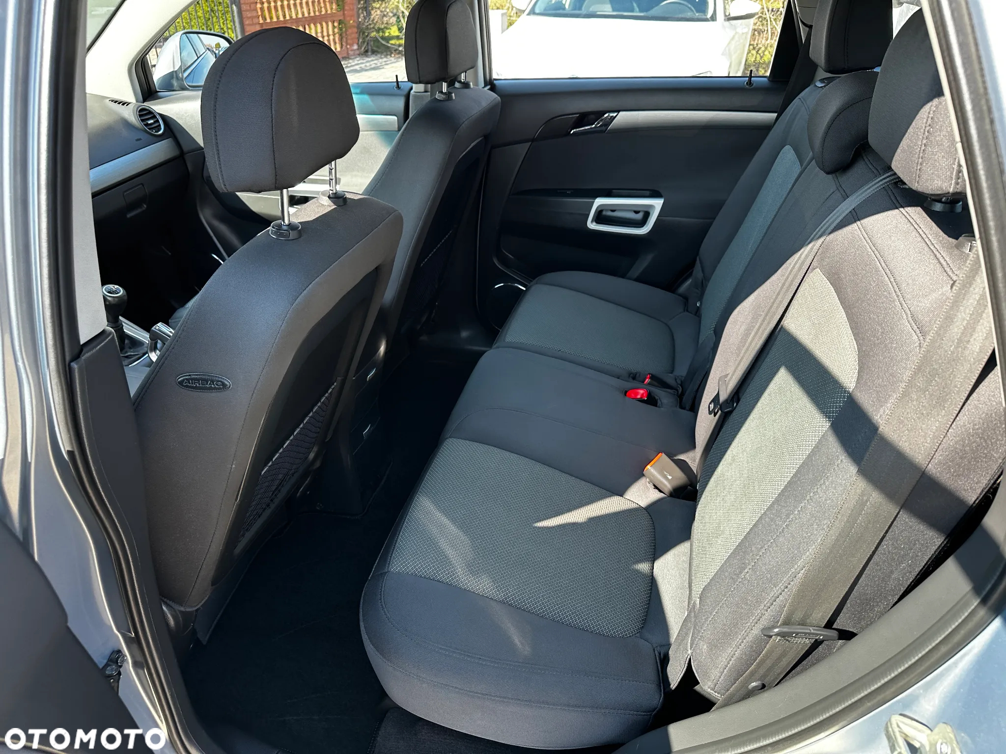 Opel Antara - 19