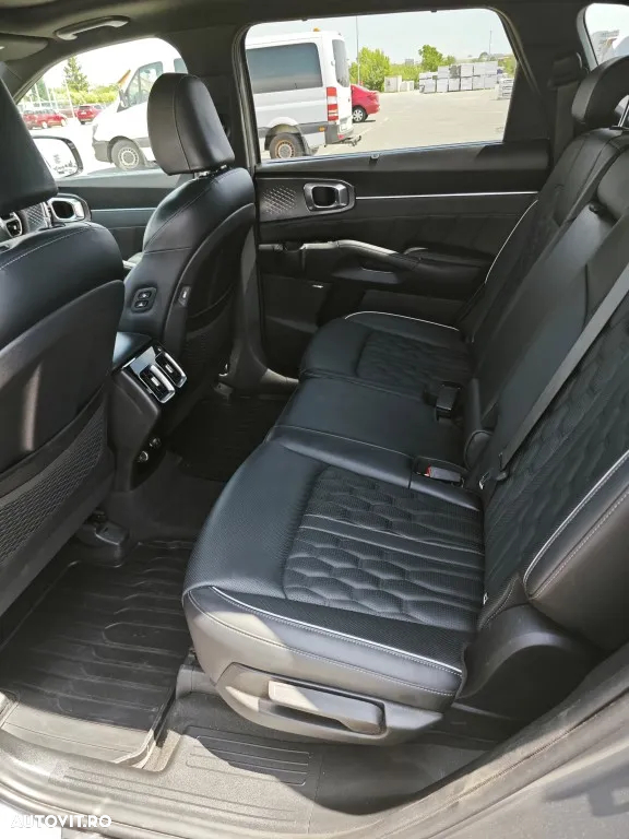 Kia Sorento 2.2 DSL 8DCT 4x4 7P Premium - 10