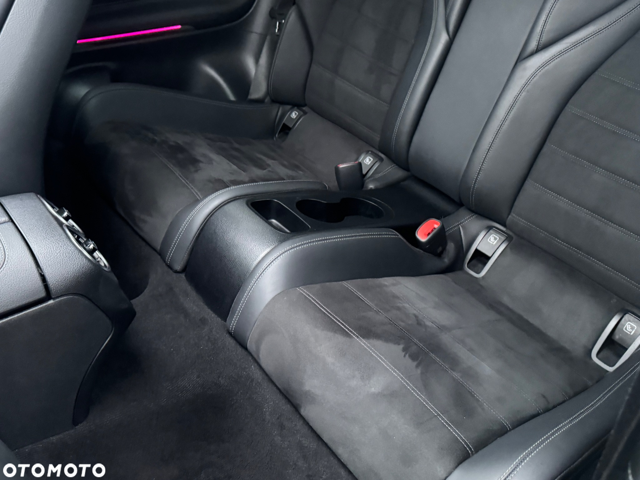 Mercedes-Benz CLE 300 4Matic Coupe 9G-TRONIC Edition AMG Line - 19