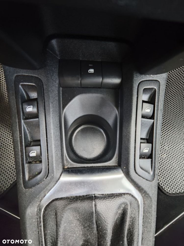 Citroën C-Elysée 1.6 BlueHDi MoreLife - 30