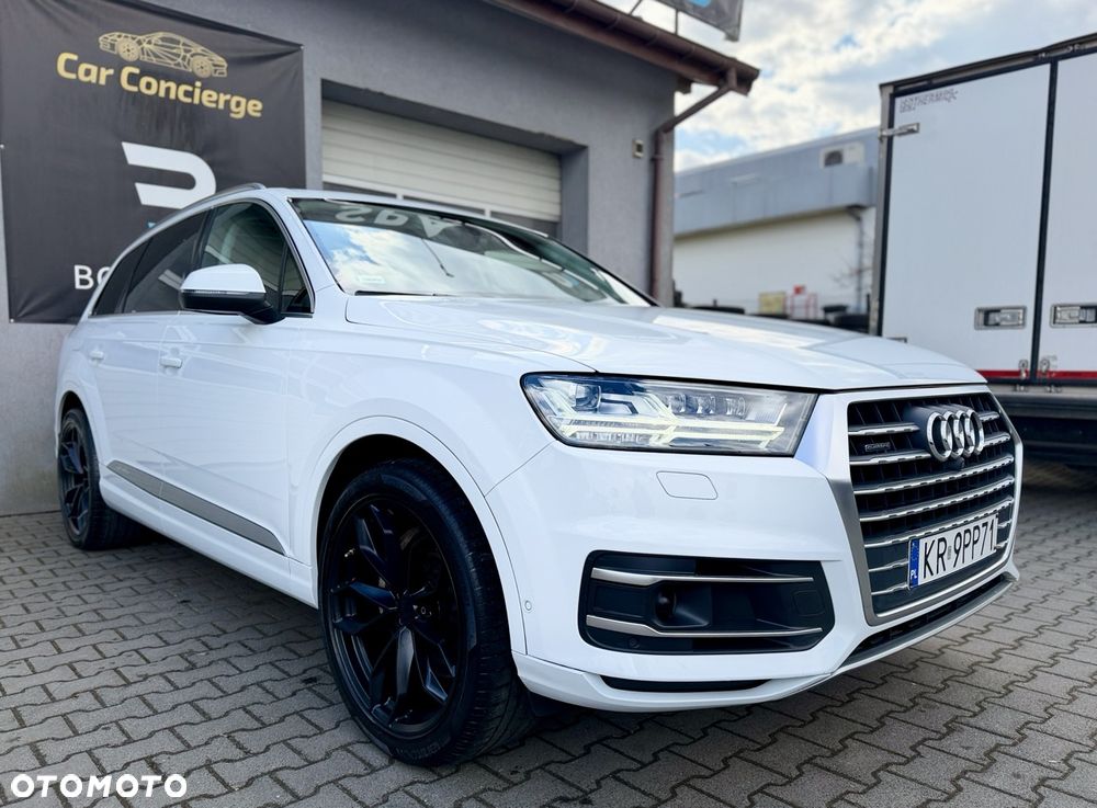 Audi Q7 - 10