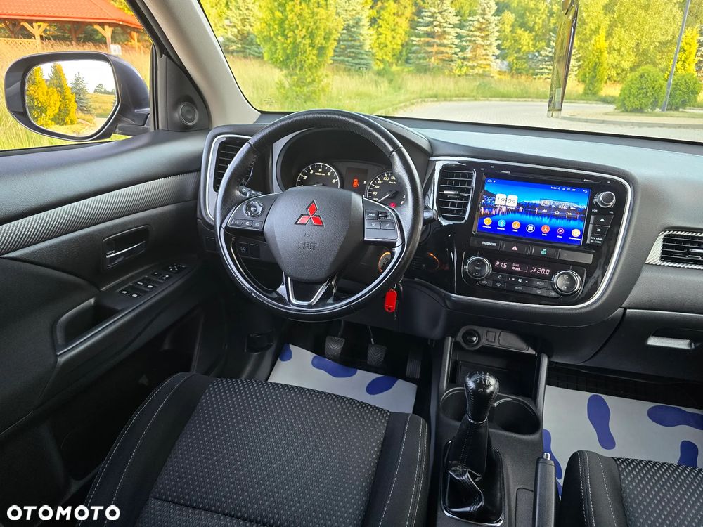 Mitsubishi Outlander 2.0 2WD Edition - 27