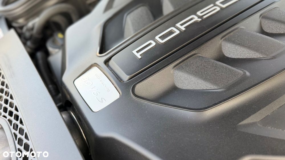 Porsche Macan S - 11