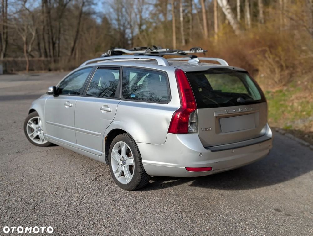 Volvo V50 2.0D DPF Powershift Summum - 24