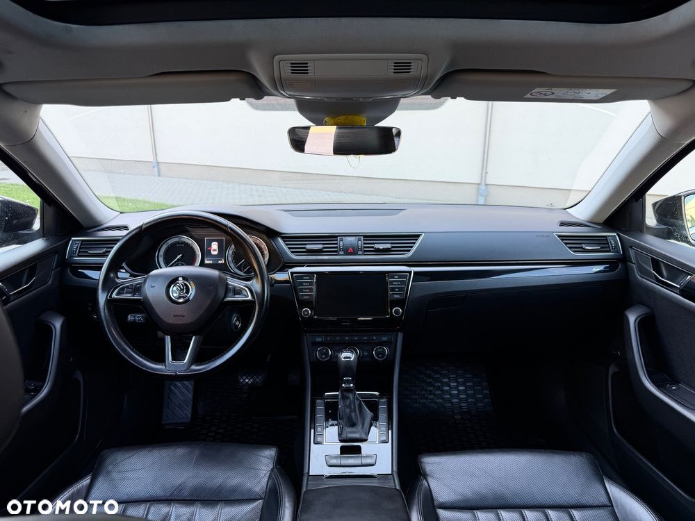 Skoda Superb 2.0 TDI L&K DSG - 26
