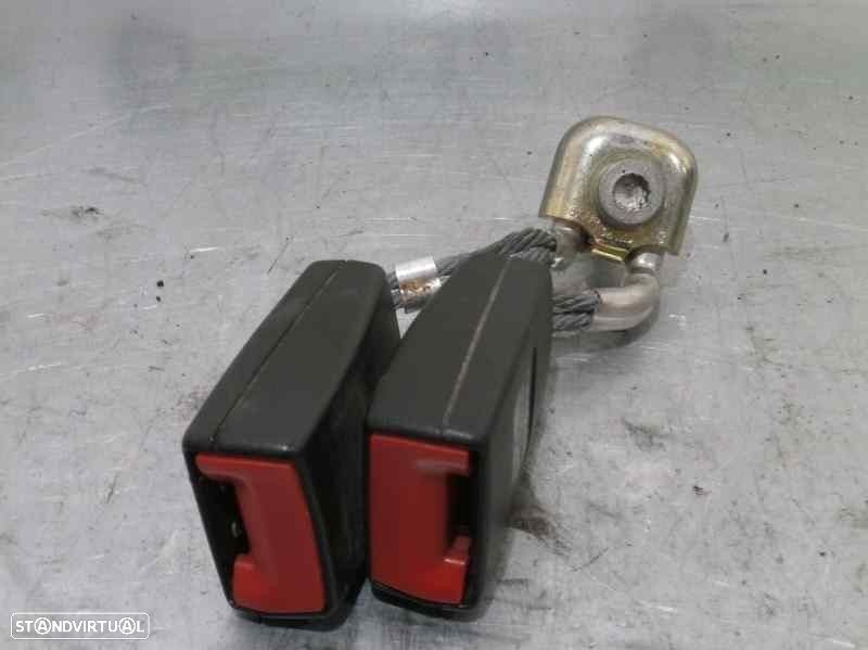 ENGATE CINTO VOLKSWAGEN GOLF V 2004 -1K0857739D - 4