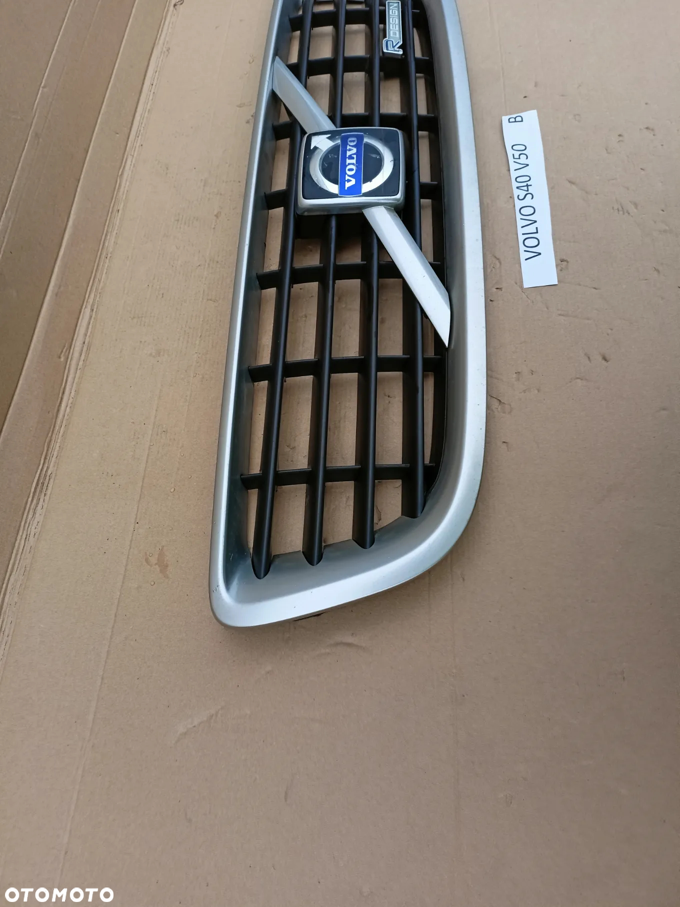 Grill Atrapa Volvo S40 V50 07-12 R-design grill atrapa oryginał - 5