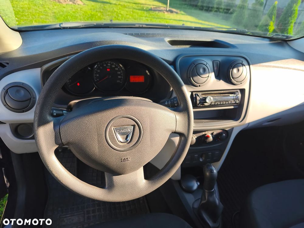 Dacia Sandero - 5