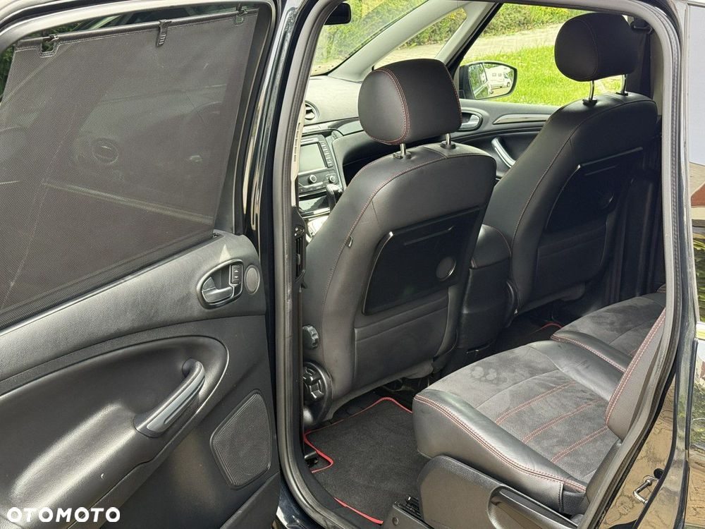 Ford S-Max 2.0 EcoBoost ST-Line - 23
