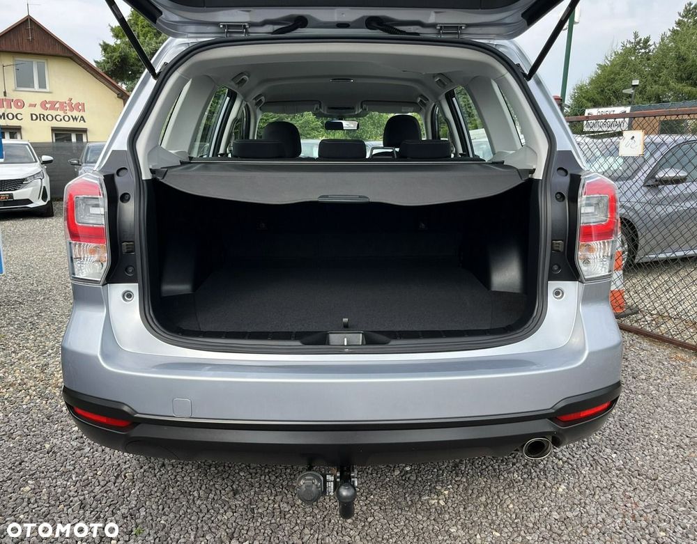 Subaru Forester 2.0 i Active - 31