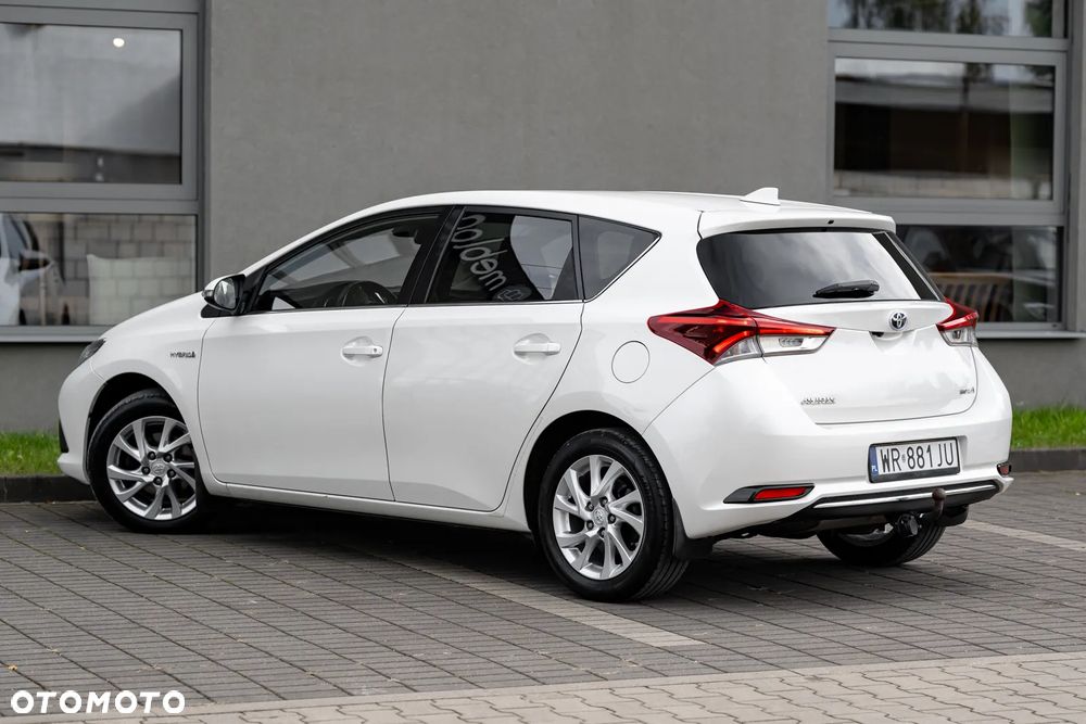 Toyota Auris 1.8 HSD Luna - 14