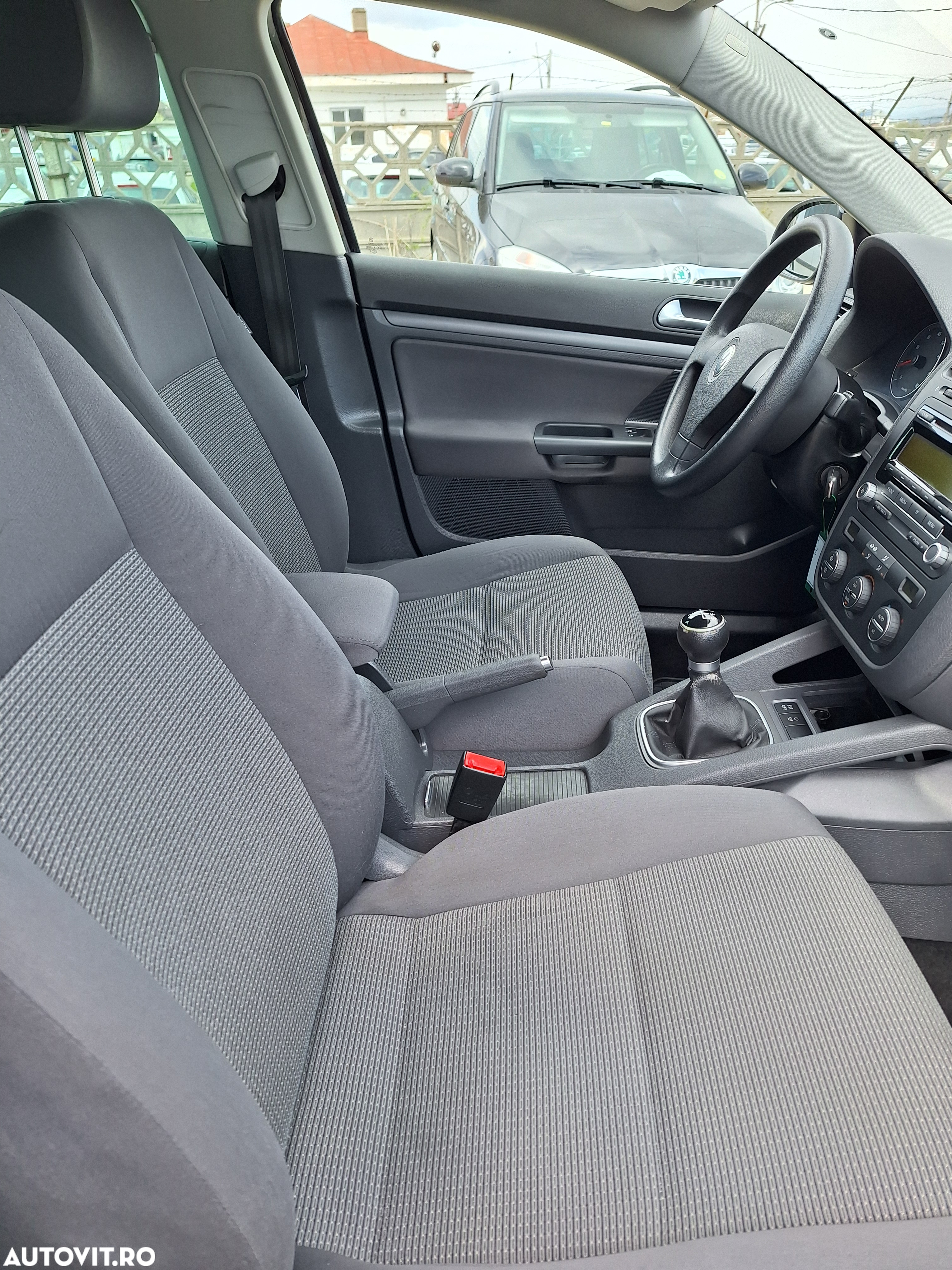 Volkswagen Golf 1.6 Highline - 6