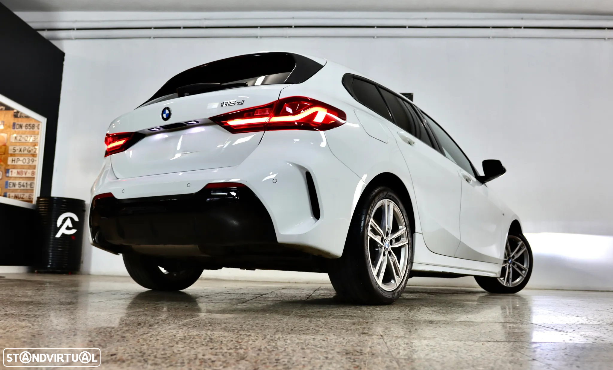 BMW 116 d Pack M Shadow Auto - 33