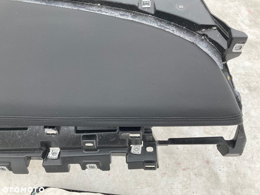 AUDI A8 D4 4H DESKA KONSOLA KOKPIT PULPIT PÓŁKA PARAPET PODUSZKI POWIETRZNE AIRBAG PASY PAS KURTYNA FOTELA PODUSZKA FOTELOWA W FOTEL naprawa REGENERACJA - 19