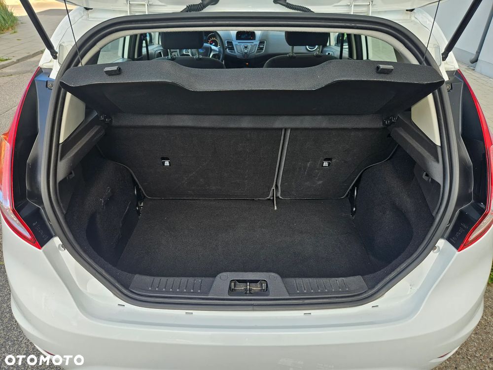 Ford Fiesta 1.25 Silver X (Ambiente) - 16