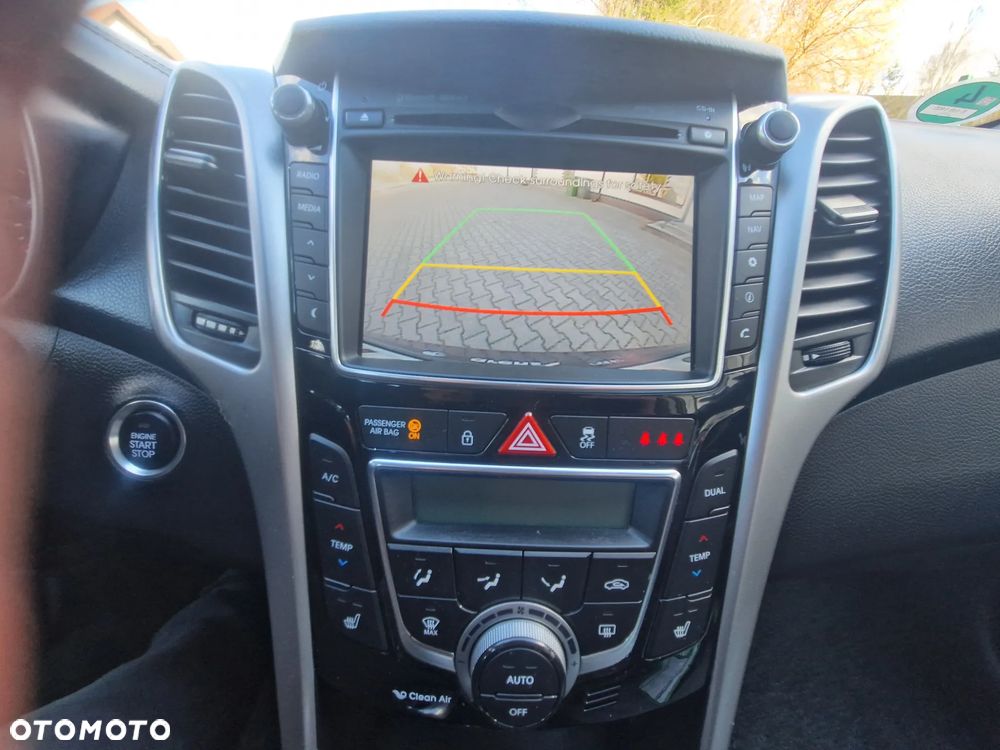 Hyundai i30 blue 1.6 GDI YES Gold - 15