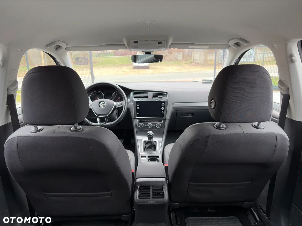 Volkswagen Golf 2.0 TDI BMT Comfortline - 12