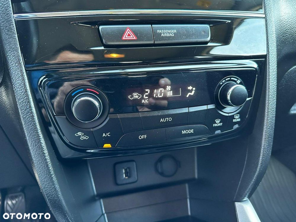 Suzuki Vitara - 25