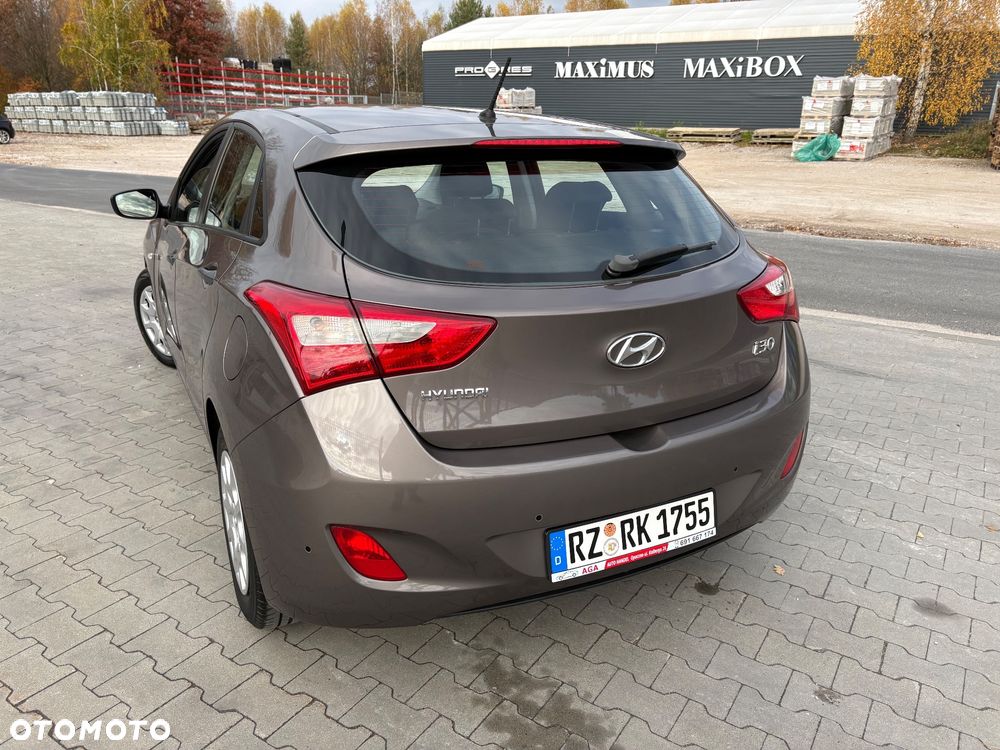 Hyundai i30 1.4 Style - 13