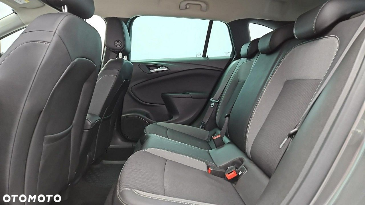 Opel Astra V 1.5 CDTI Elegance S&S - 23