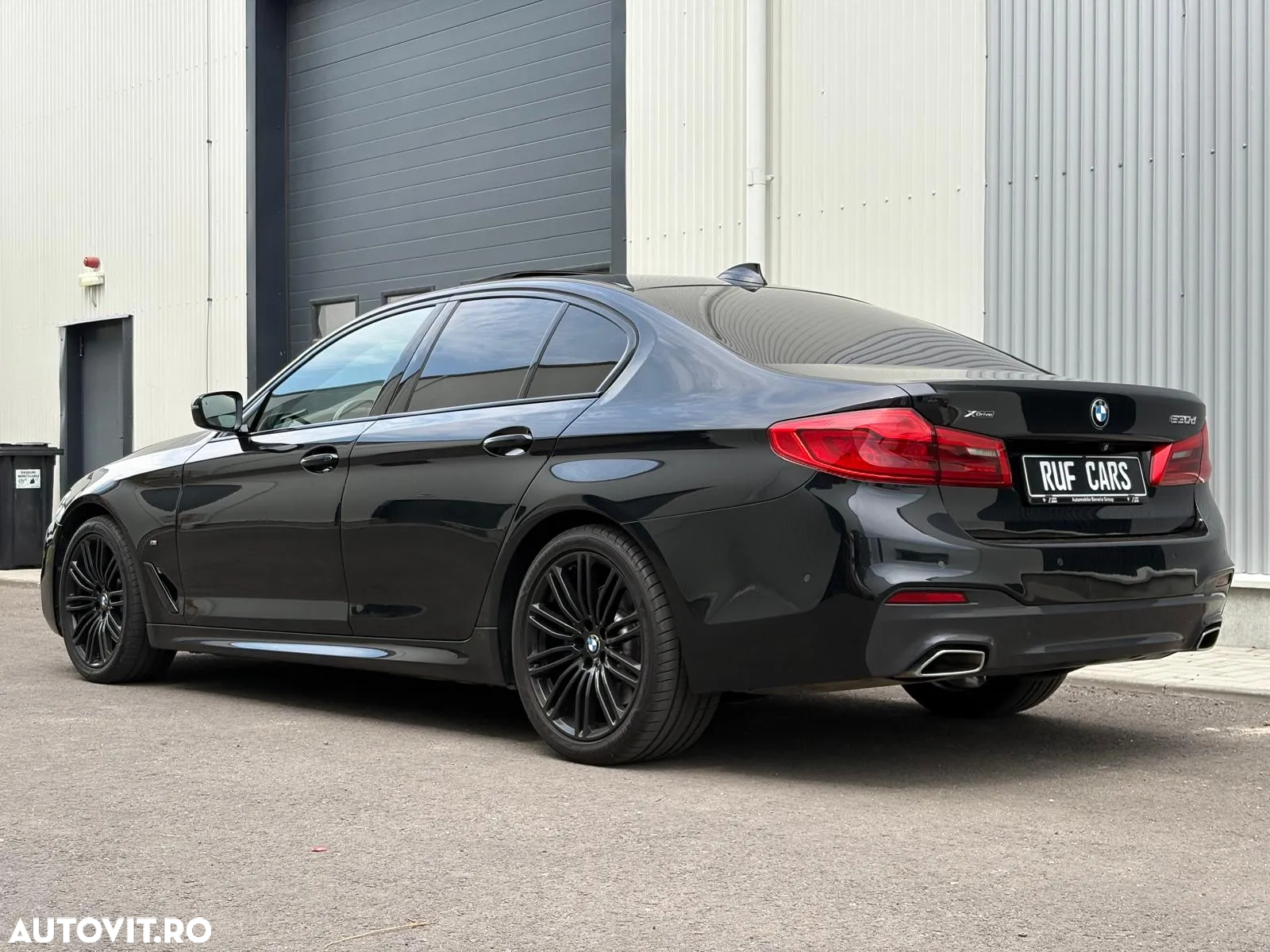 BMW Seria 5 530d xDrive AT - 4