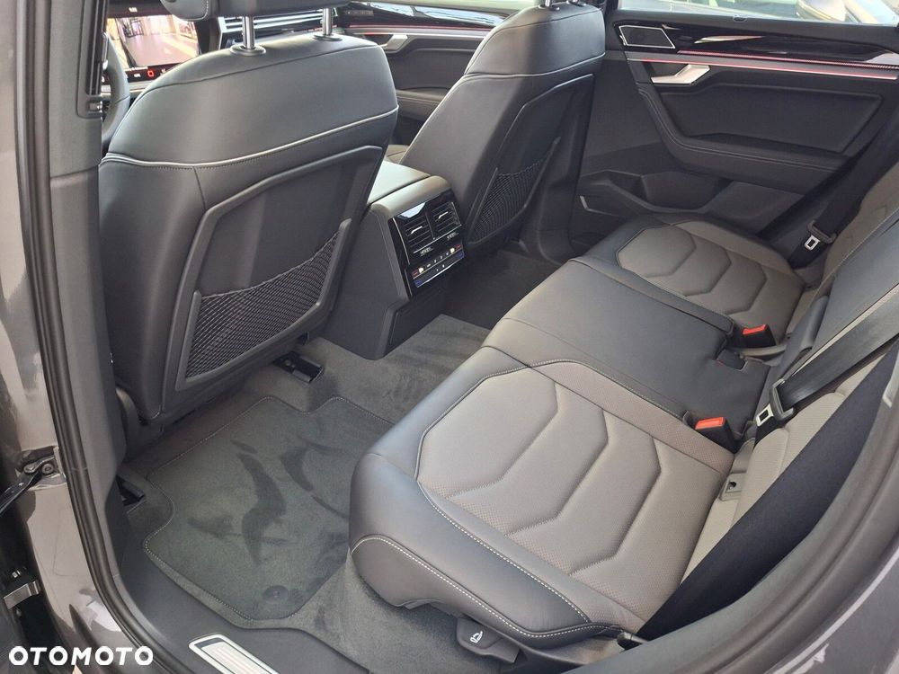 Volkswagen Touareg 3.0 V6 TDI 4Motion R-Line Final Edition - 17