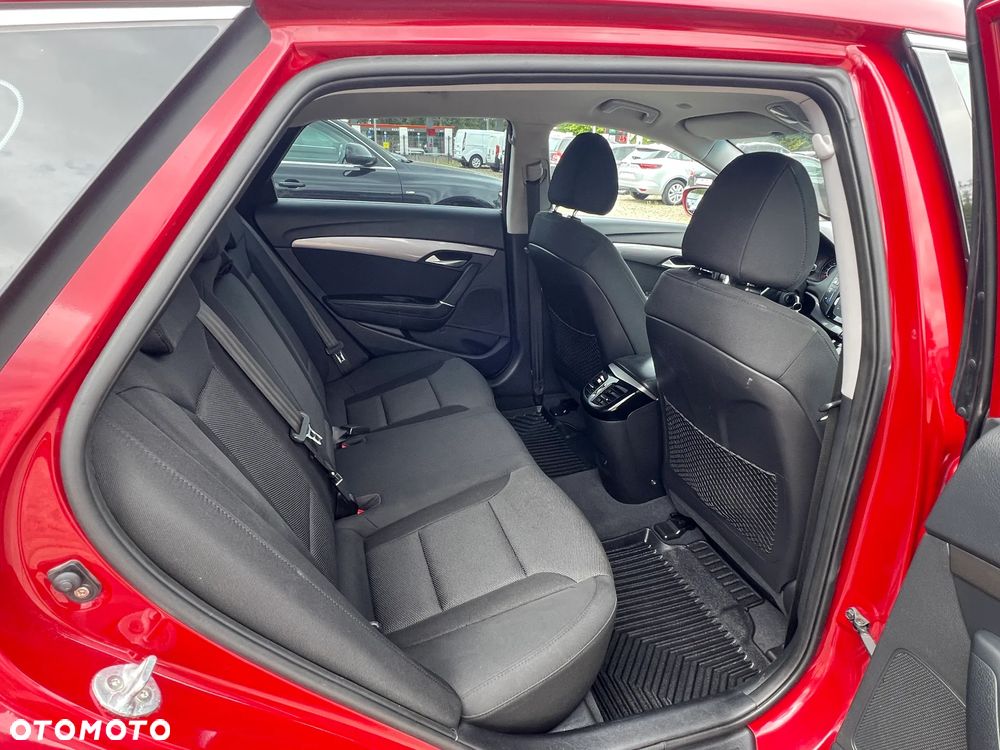 Hyundai i40 1.7 CRDi BlueDrive Premium - 23