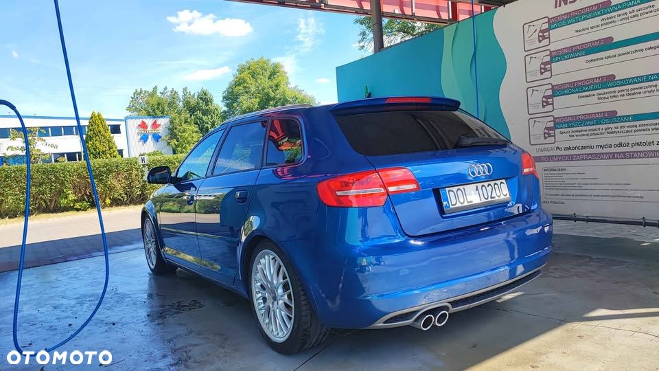 Audi A3 Sportback - 4