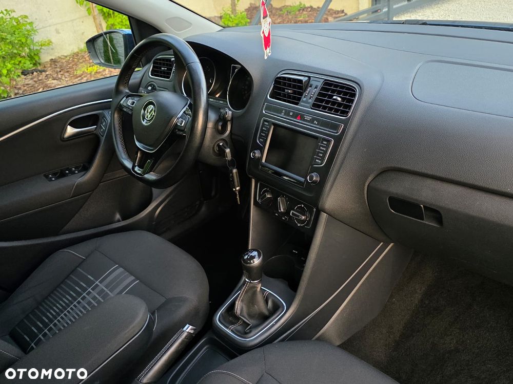 Volkswagen Polo - 12