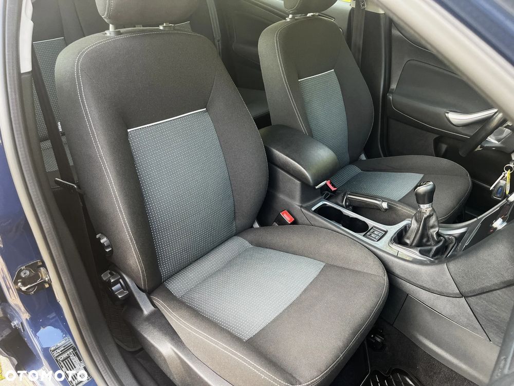 Ford Mondeo 2.0 Gold X Plus - 18