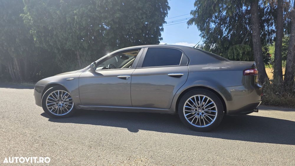 Alfa Romeo 159 - 4