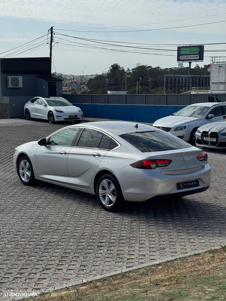 Opel Insignia Grand Sport 1.5 Auto Business - 3