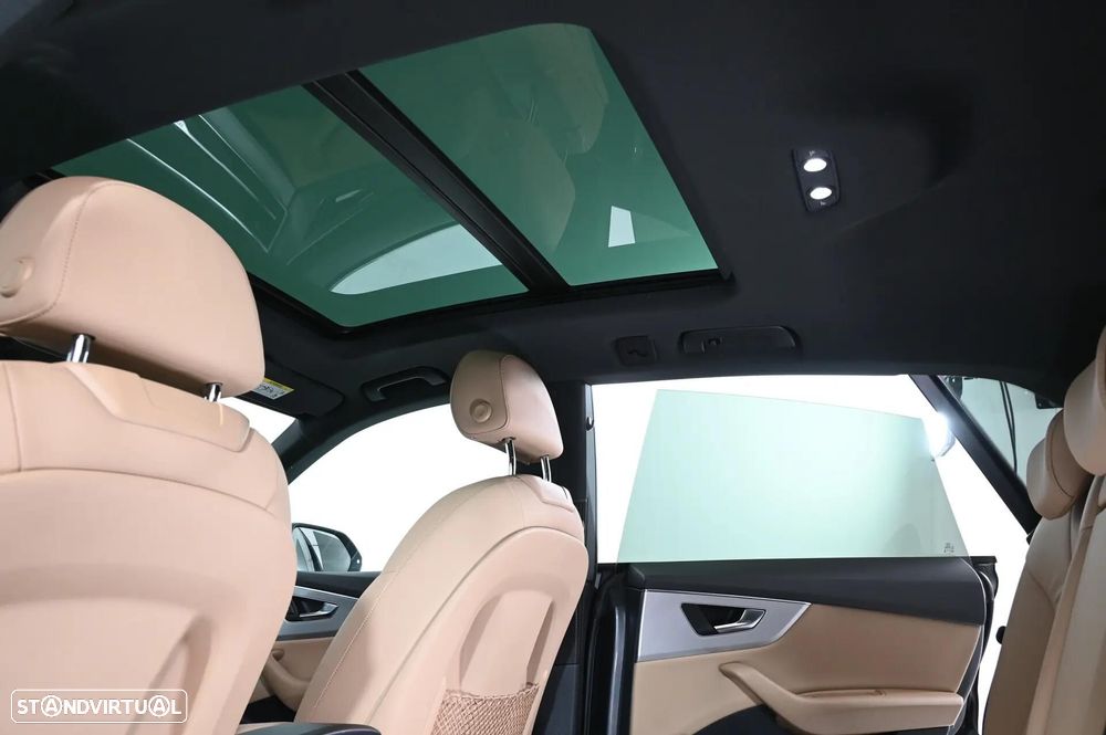 Audi Q8 55 TFSIe quattro Tiptronic - 33