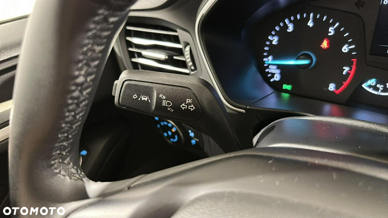 Ford Focus - 24