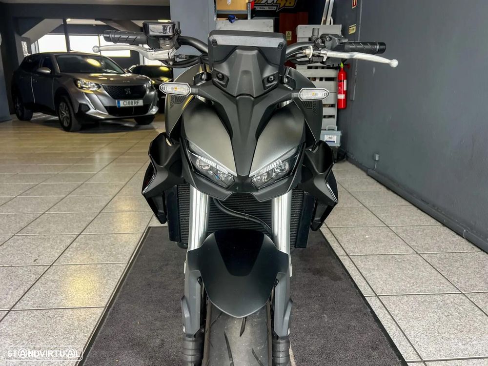 Honda CB - 4