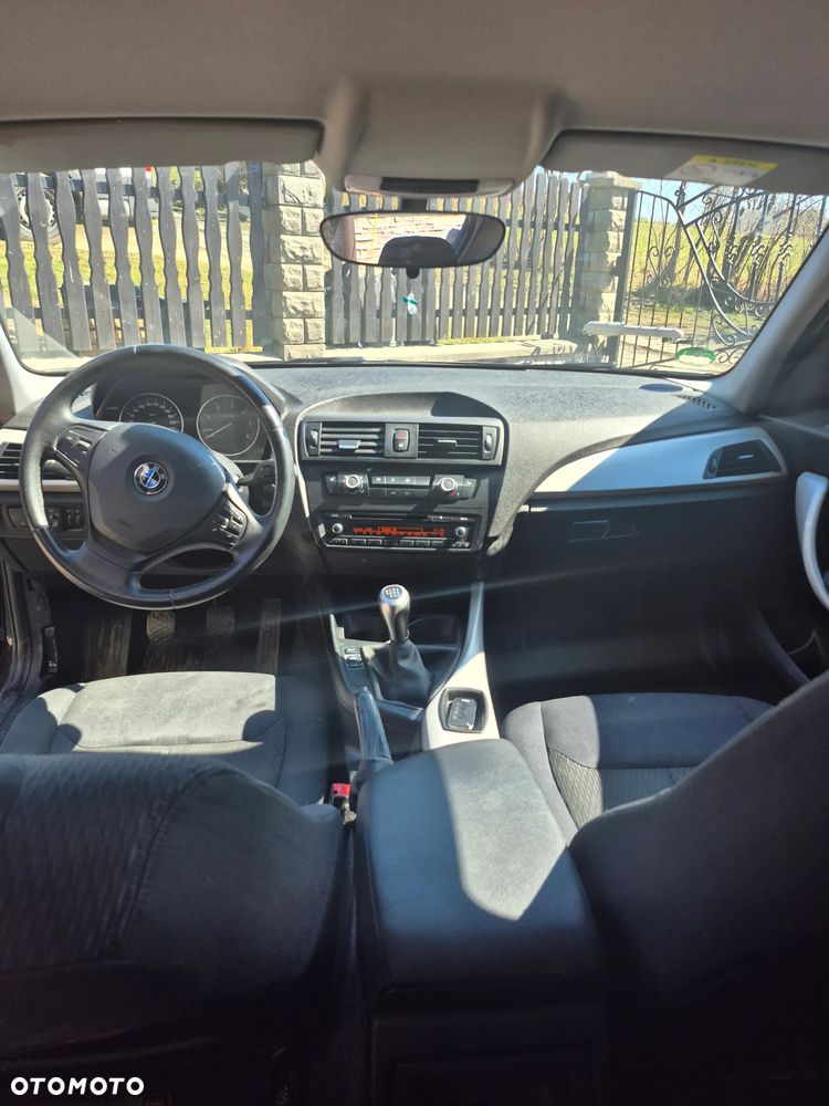 BMW Seria 1 118d xDrive - 6