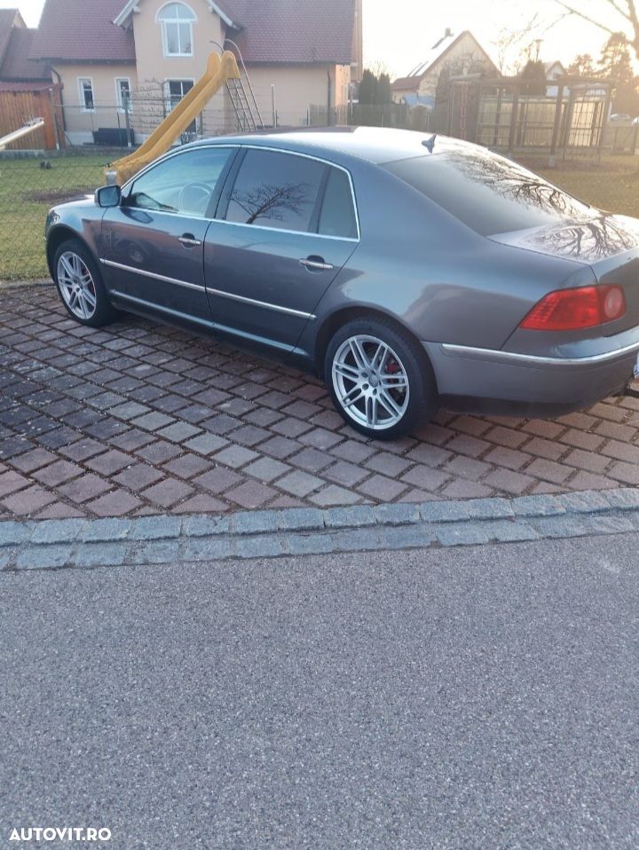 Volkswagen Phaeton 3.0 V6 TDI DPF 4MOTION Automatik (4 Sitzer) - 2