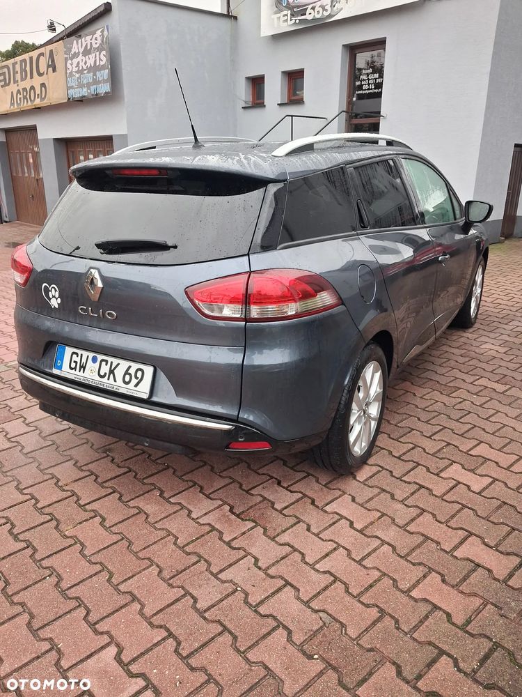 Renault Clio - 5