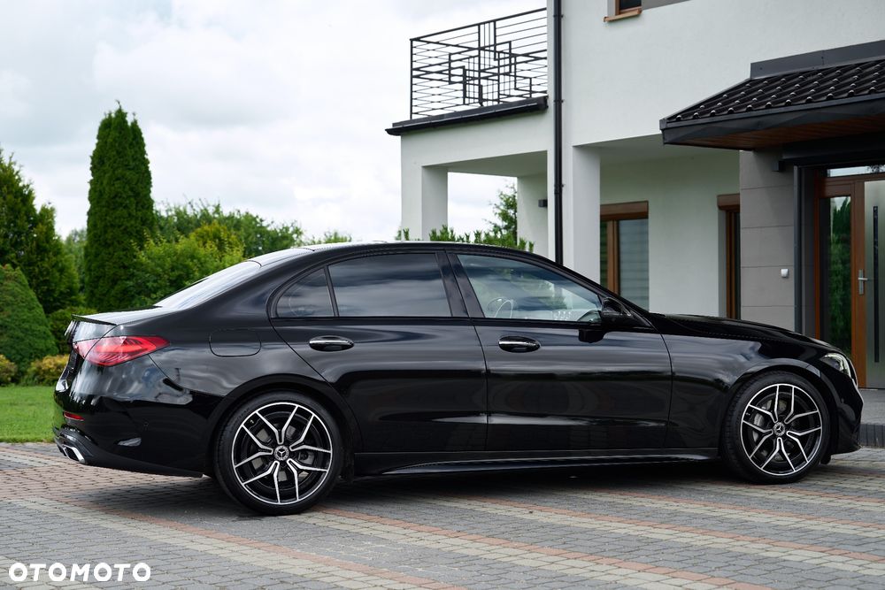 Mercedes-Benz Klasa C 200 mHEV 4-Matic AMG - 14