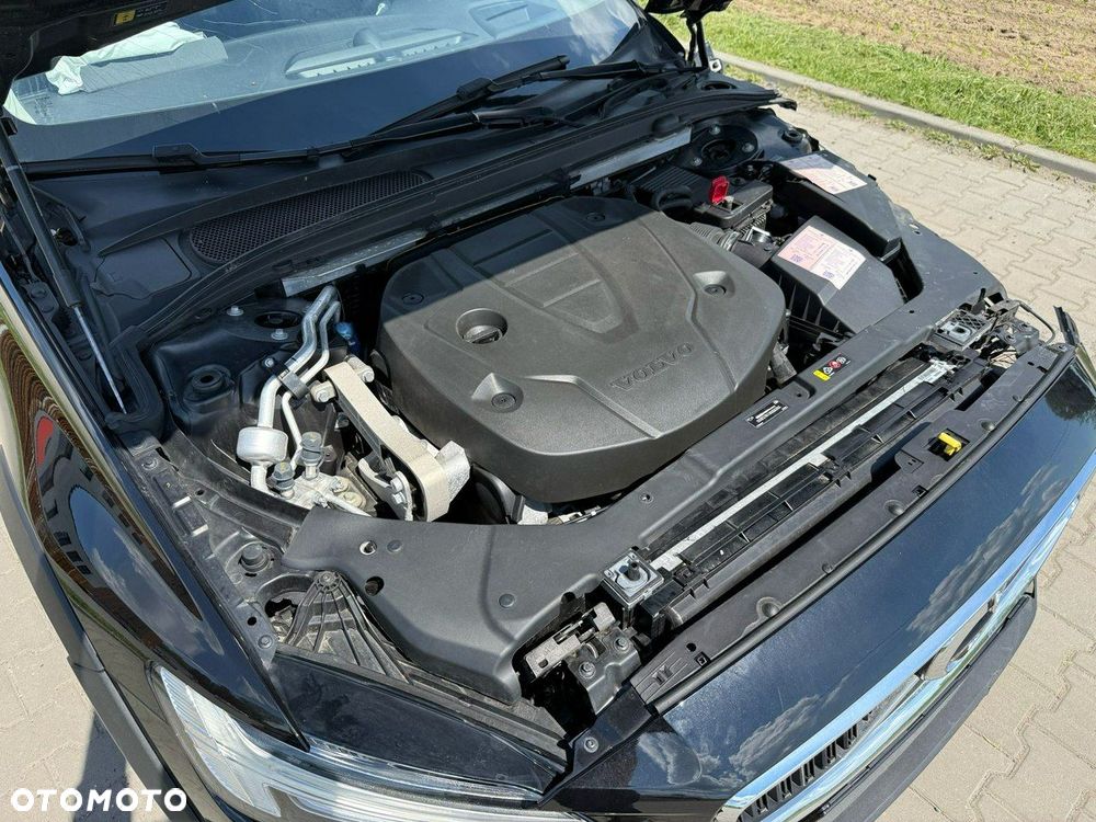 Volvo V60 Cross Country D4 AWD Geartronic Pro - 8
