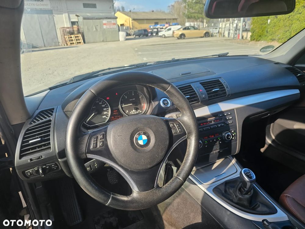 BMW Seria 1 118d Edition Exclusive - 8