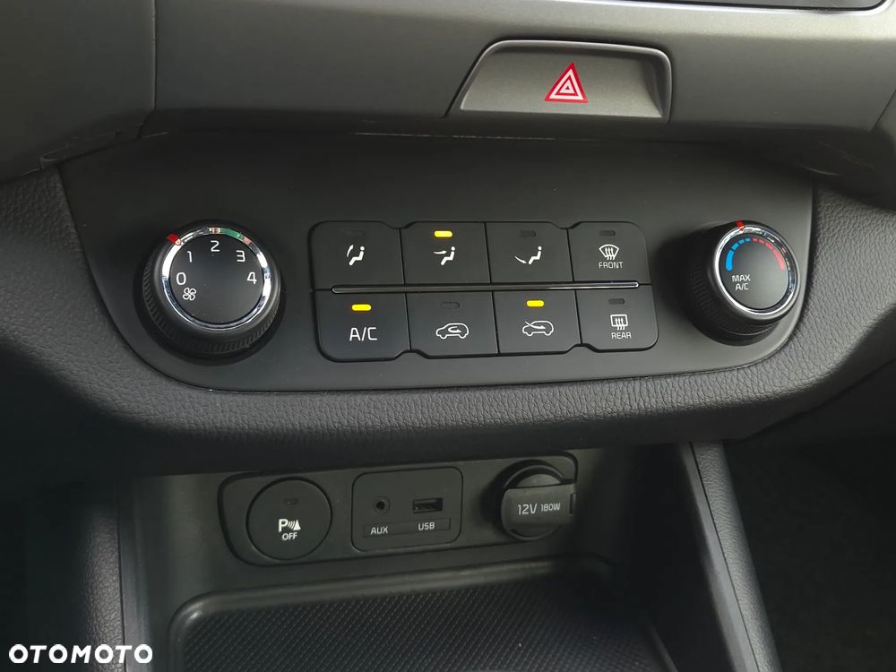 Kia Sportage 1.6 GDI L 2WD - 26
