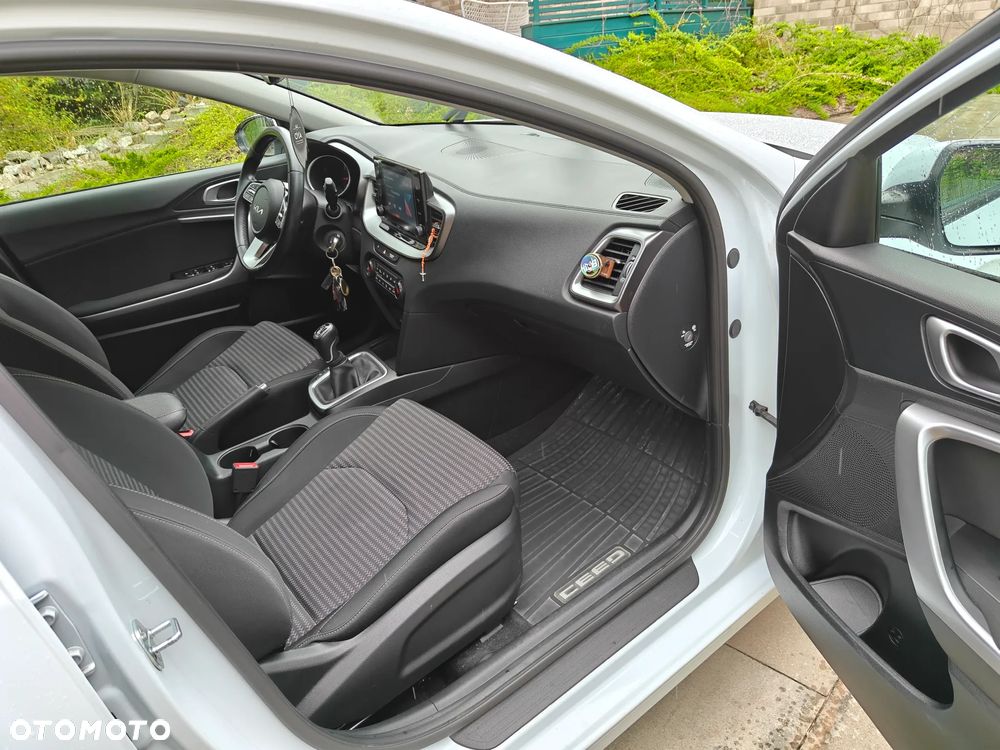 Kia Ceed 1.0 T-GDI L - 23