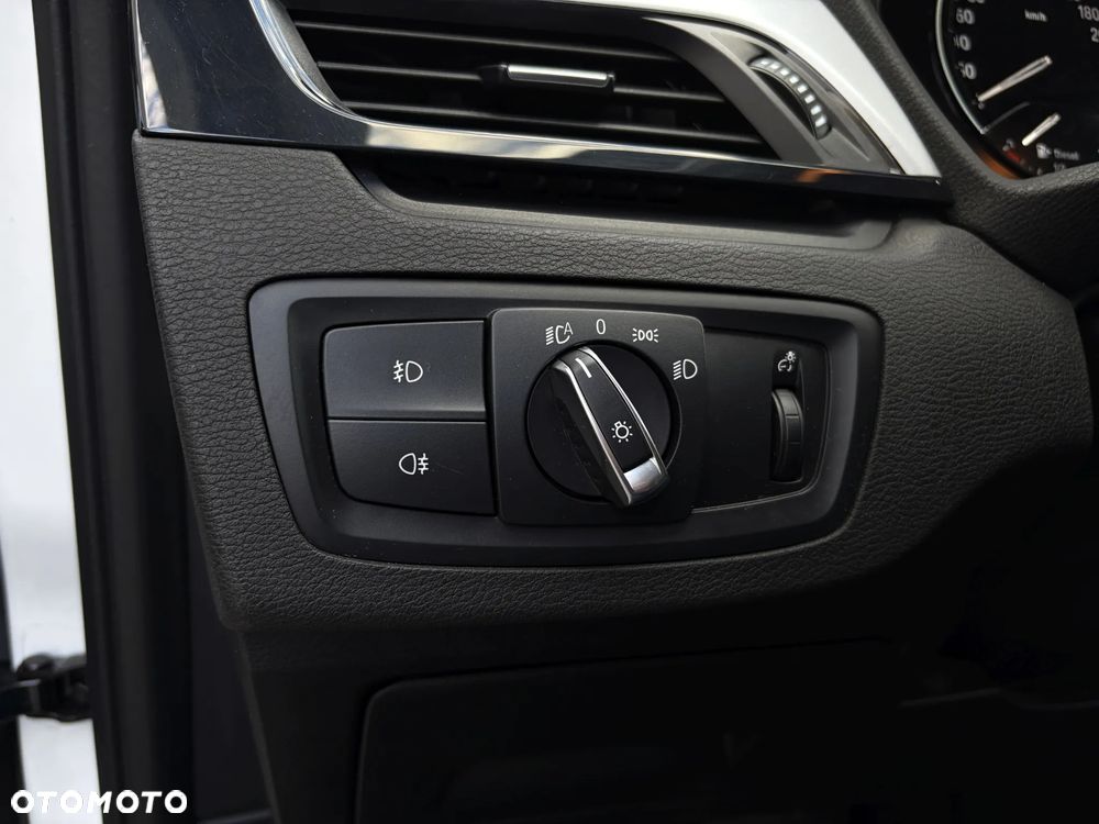 BMW X1 sDrive20d Advantage - 30