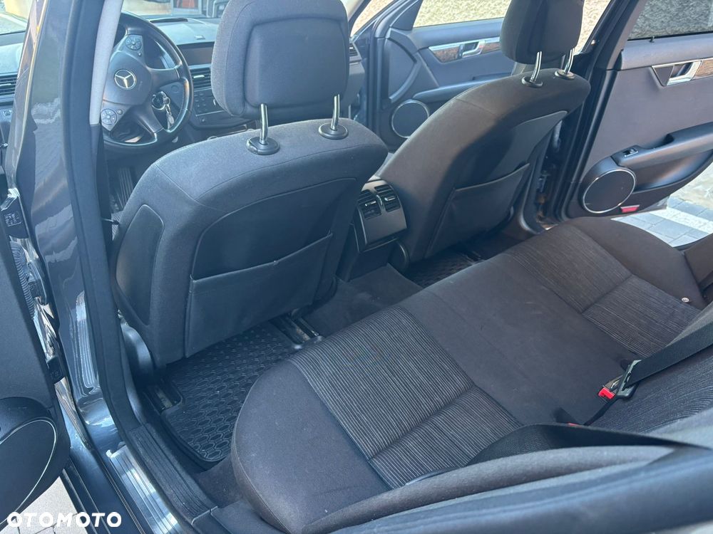 Mercedes-Benz Klasa C 220 CDI DPF Elegance - 5