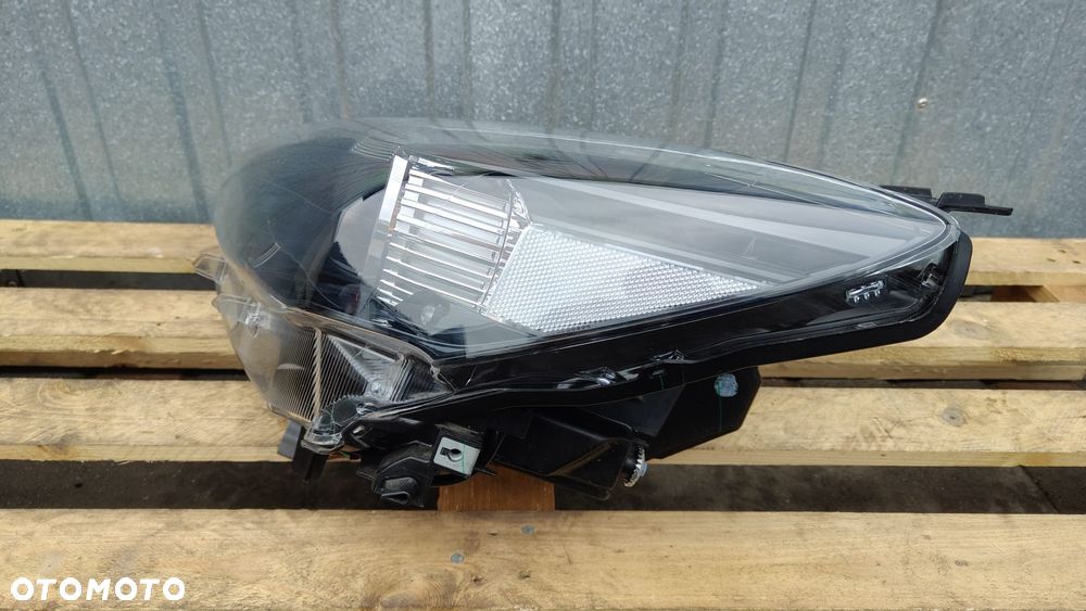Mazda-2 Lift DJ 13-Pin Full Led 19- D43N - 3